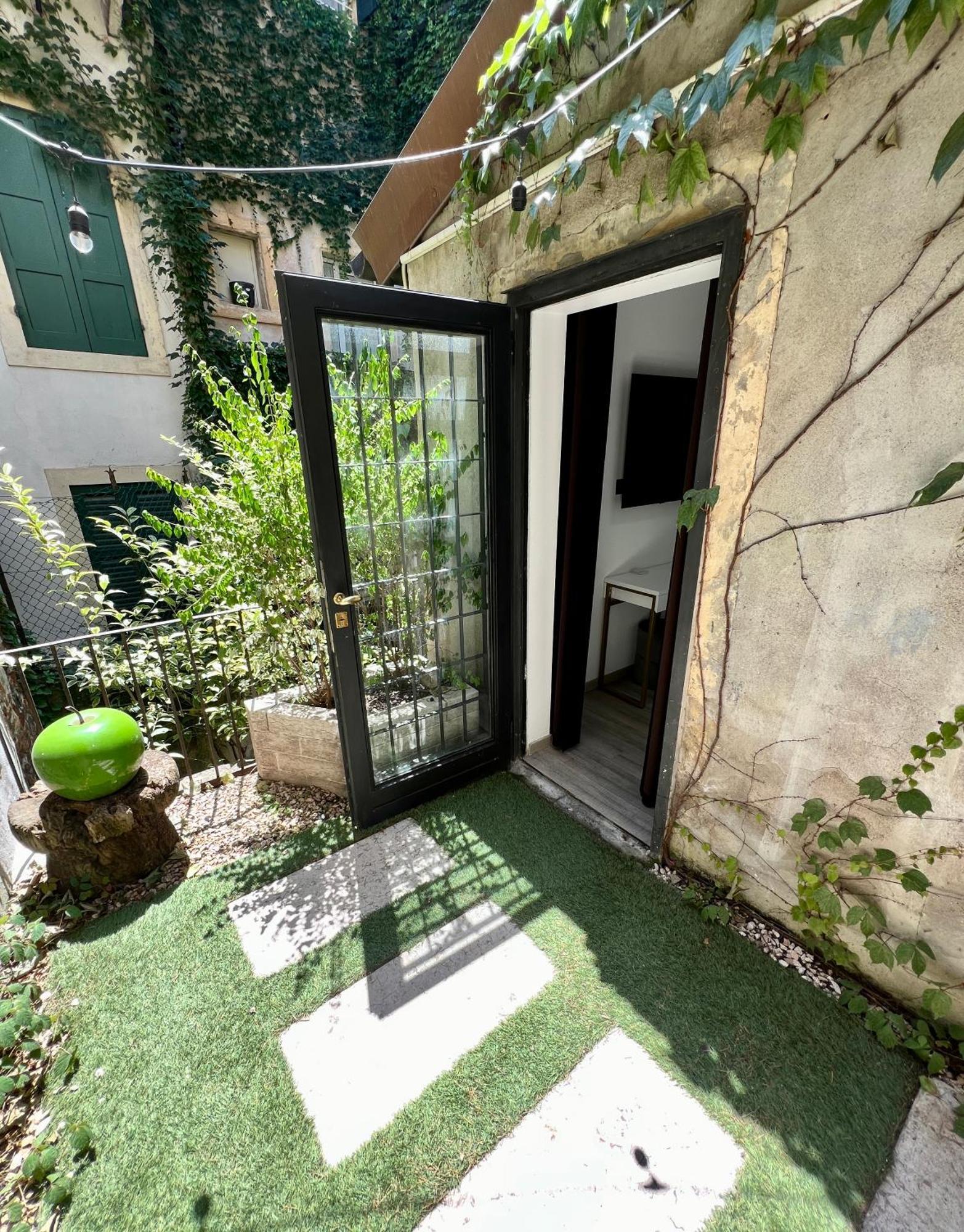 Room Verona Ai Conti エクステリア 写真